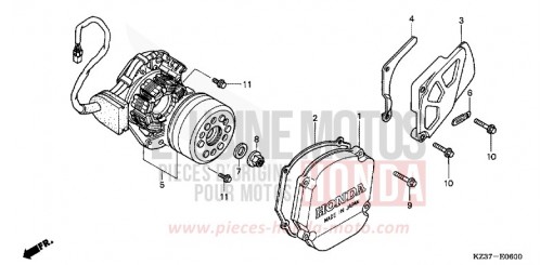 PANNEAU CARTER-MOTEUR G./ GENERATRICE CR250R4 de 2004